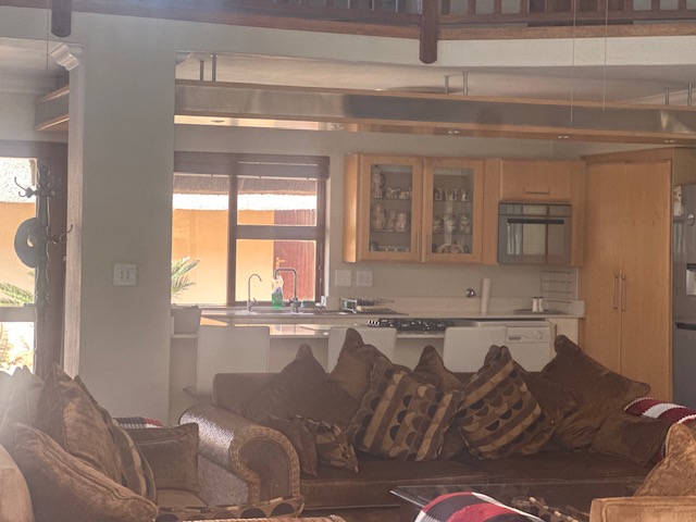 4 Bedroom Property for Sale in Lakeland North West